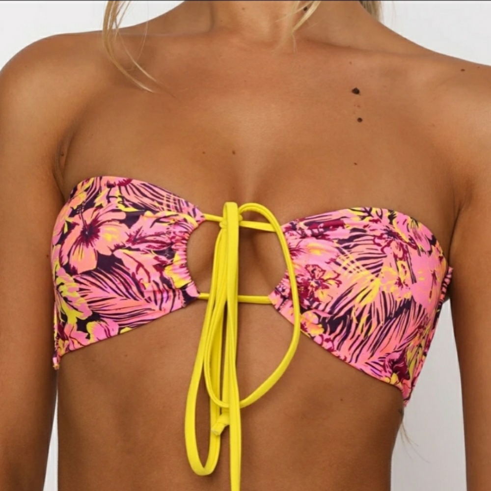 White Fox Boutique Summer Sea Bikini Top & Belmont Bottoms Hawaiian Print size M - Picture 7 of 8